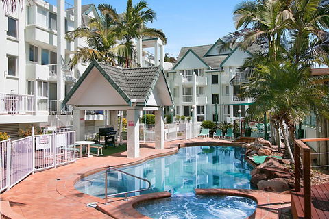 RAINBOW BAY 3 Bed Ocean Views & SPA On Roof Terrace - Accommodation Mount Tamborine 1