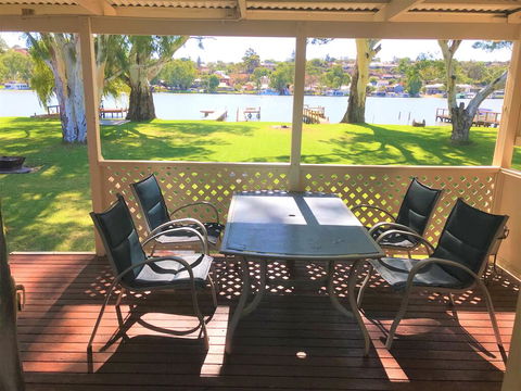Riverfront Getaway - Mannum - Accommodation Mount Tamborine 1