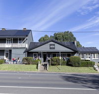 Robertson Public House and Kitchen - Accommodation Mount Tamborine