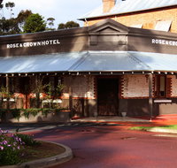 Rose  Crown Hotel - Accommodation Mount Tamborine