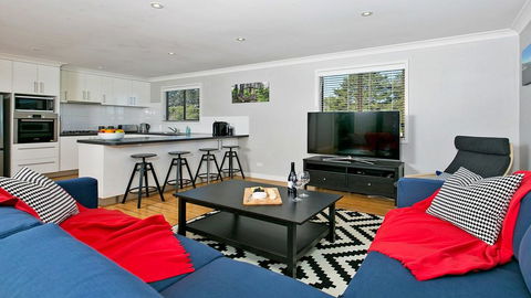 Rosella House Robertson - A Tranquil Highlands Escape - Accommodation Mount Tamborine 1