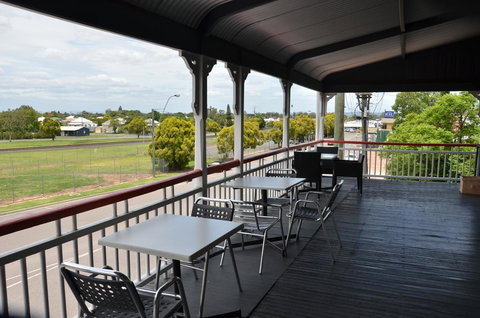 Royal Gatton Hotel - Accommodation Mount Tamborine 0