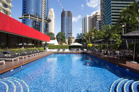 Royal On The Park - Accommodation Mount Tamborine 0