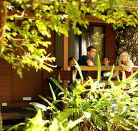 Samurai Beach Bungalows - Port Stephens YHA - Accommodation Mount Tamborine
