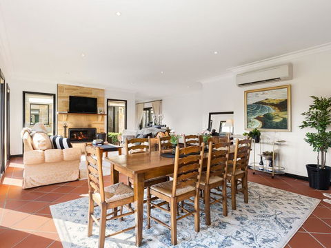 Sandstone Estate - Accommodation Mount Tamborine 2