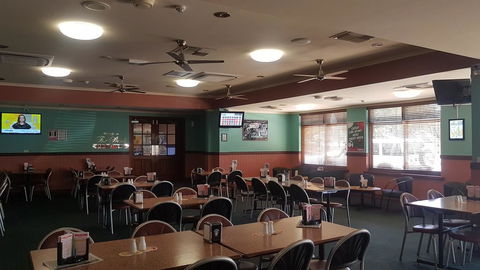Sarina Hotel - Accommodation Mount Tamborine 3