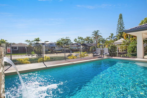 Seaclusion Broadbeach - Accommodation Mount Tamborine 1
