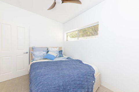 Seal Rocks Beach House ....Sugarloaf - Accommodation Mount Tamborine 3