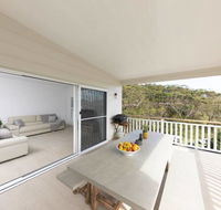 Seal Rocks Beach House ....Sugarloaf - Accommodation Mount Tamborine