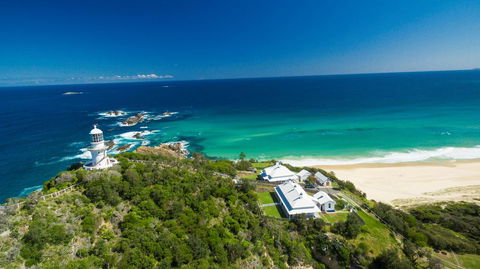 Seal Rocks Lighthouse Cottages - Accommodation Mount Tamborine 1
