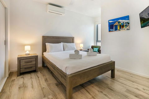 Seaside Apartment Getaway - Accommodation Mount Tamborine 1