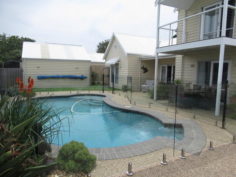 Seaside Spa Retreat - Accommodation Mount Tamborine 1