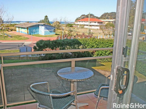 Seaview #2 - 2/171 Avoca Drive - Accommodation Mount Tamborine 0