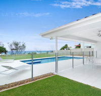 Sentosa on Tugun - Beachfront 5 Bedroom - Accommodation Mount Tamborine