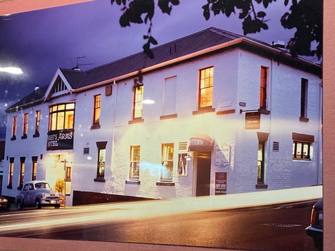 Shipwrights Arms - Accommodation Mount Tamborine 0