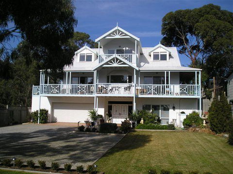 Silver Waters Bed & Breakfast - Accommodation Mount Tamborine 0