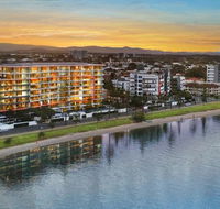 Silvershore Apartments on the Broadwater - Accommodation Mount Tamborine