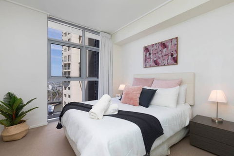 SK2 - 3BR With Pool Gym Steam Room In Story Bridge - Accommodation Mount Tamborine 0