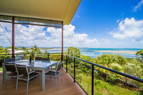 Slipaway - Accommodation Mount Tamborine 2