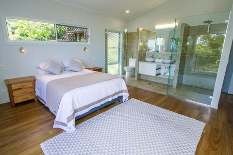Slipaway - Accommodation Mount Tamborine 1