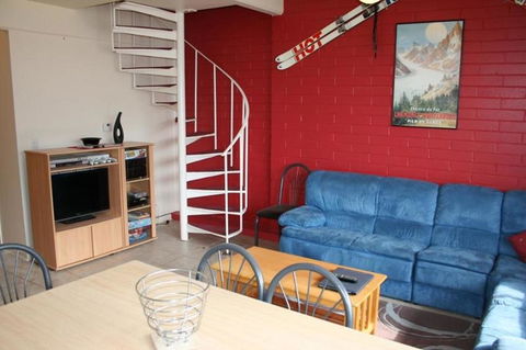 Snow Ski Apartments 14 - Accommodation Mount Tamborine 2