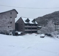 Snow Ski Apartments 27
