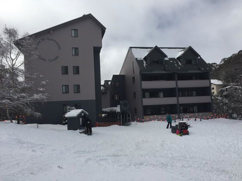 Snow Ski Apartments 38 - Accommodation Mount Tamborine 0