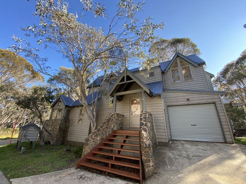 Snowdragon - Accommodation Mount Tamborine 0