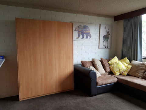 Snowflake 13 - Accommodation Mount Tamborine 3