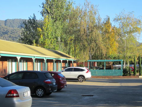 Snowgum Motel - Accommodation Mount Tamborine 0