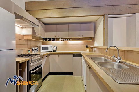 Snowgums 13 - Accommodation Mount Tamborine 1