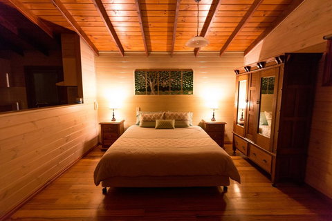 Southern Anchorage Retreat - Accommodation Mount Tamborine 1