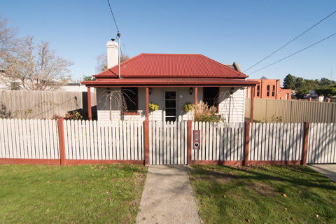 Sovereign Hideaway - Accommodation Mount Tamborine 0