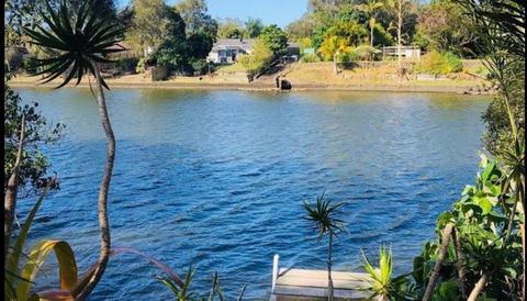 Spacious 2 Bedroom Beach Side Apartment - Close To Shopping Centre With Coles, Health Food Shop, Sushi, Pizza, Cafes, Hairdresse - Accommodation Mount Tamborine 0
