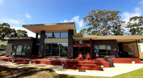Spring Beach Garden Retreat - Accommodation Mount Tamborine 0