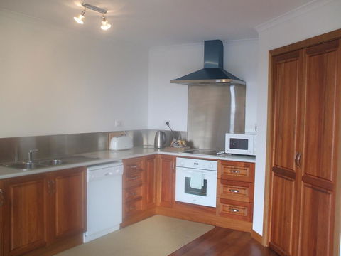 St Helens On The Bay - Accommodation Mount Tamborine 1