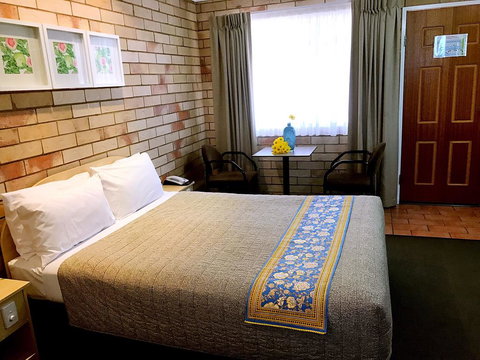 Starlight Motor Inn - Accommodation Mount Tamborine 2