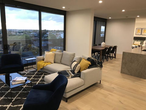 StayCentral Essendon Escape Sub-penthouse - Accommodation Mount Tamborine 3