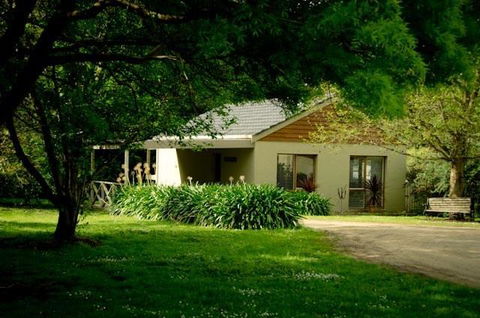 Stony Creek Cottages - Accommodation Mount Tamborine 0