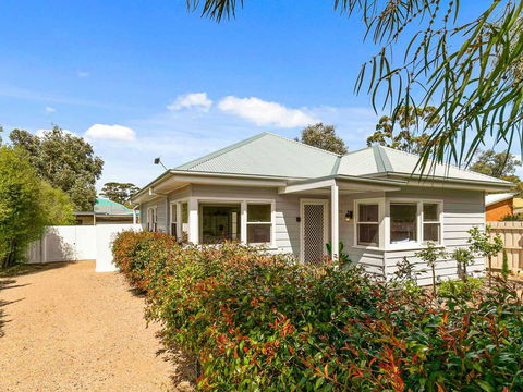 Strathallan - Accommodation Mount Tamborine 0