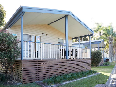 Stuarts Point Holiday Park - Accommodation Mount Tamborine 1