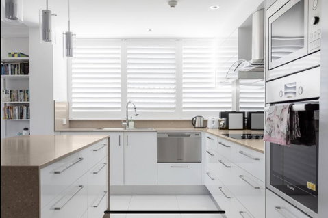 Stunning Burleigh Beach Apartment - Accommodation Mount Tamborine 1