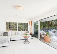 Stunning Oceanview Retreat Between Beach and Bush - Accommodation Mount Tamborine