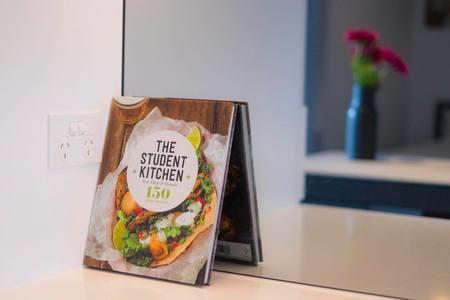 Stylish 2-bedroom Apartment In Fortitude Valley - Accommodation Mount Tamborine 3