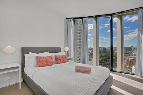Stylish Resort Living In The City - Accommodation Mount Tamborine 2