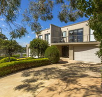 STYLISH SUN-DRENCHED AND SOPHISTICATED - Accommodation Mount Tamborine