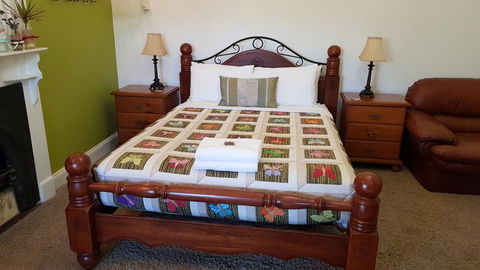 Suites On Avon - Accommodation Mount Tamborine 1