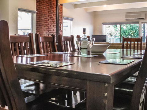 Summers Inn - Accommodation Mount Tamborine 2
