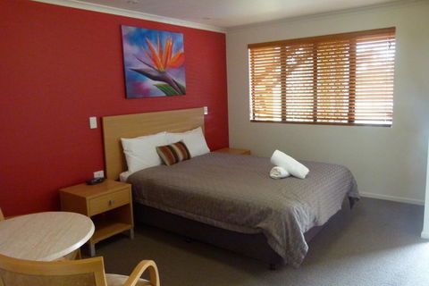 Summit Motel - Accommodation Mount Tamborine 0