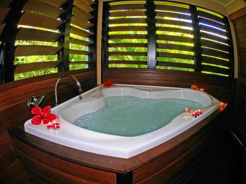 Sunbird Gardens - Accommodation Mount Tamborine 0